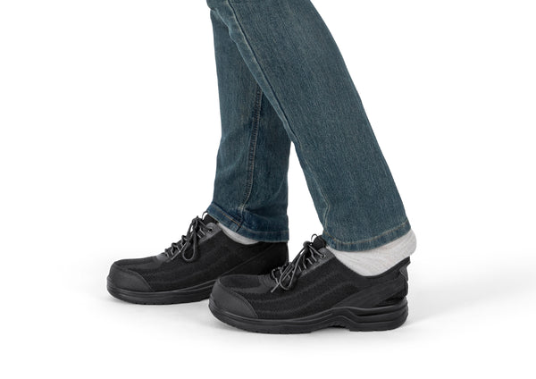 Onyx Hands-Free Work Shoes - Black