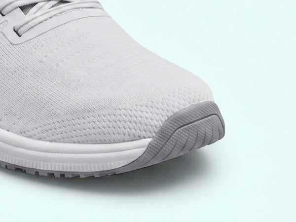 Regular vs. Wide Toe-Box Shoes: Comfort, Fit, and Support Compared
