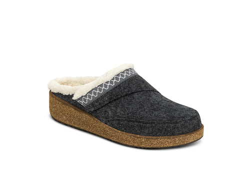 Clara - Charcoal Wool