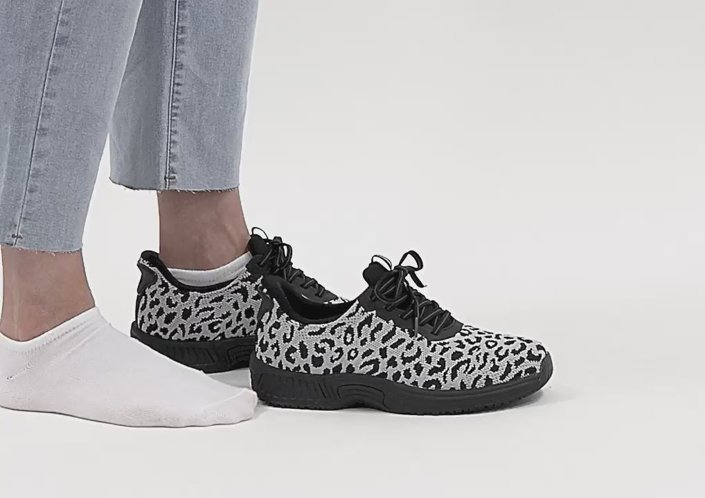 Where to buy discounted products Kita Hands-Free Snow Leopard